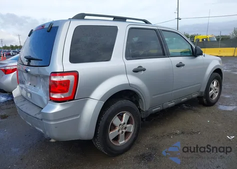 2010 Ford Escape Xlt из США, поврежденный, VIN 1FMCU0D79AKD07693